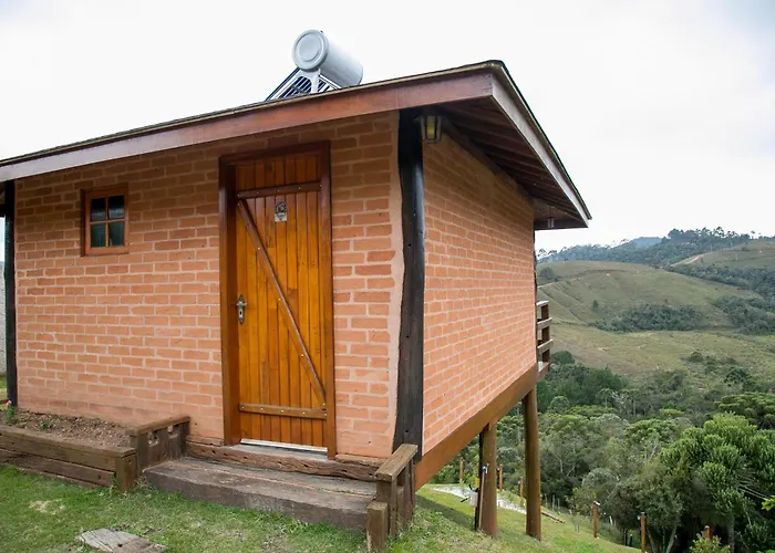 Vila: Cabanas Mountain nas montanhas de campos do jordão