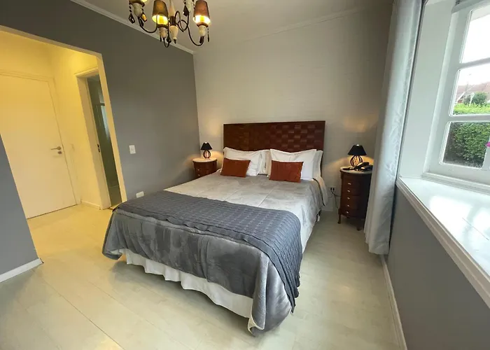 Vila de Charme Suítes